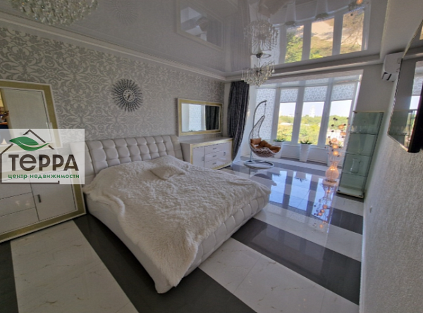 2-к квартира, 80 кв.м.