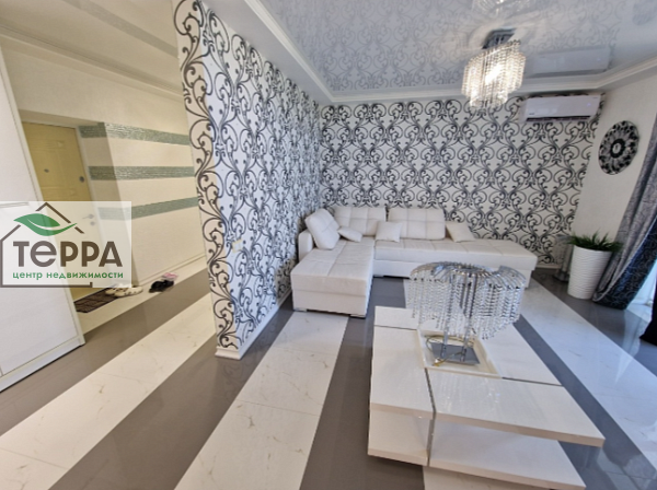 2-к квартира, 80 кв.м.