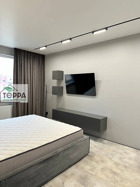 Объявление V1744