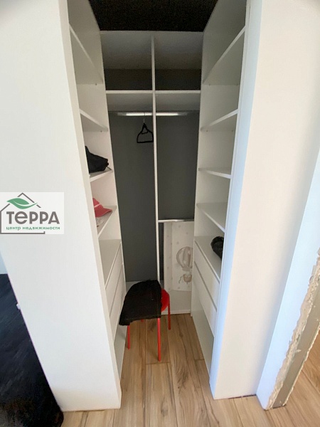 Объявление V1806