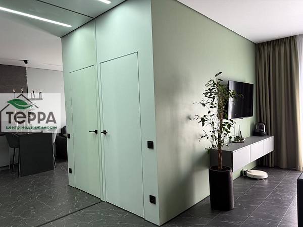 Объявление V1770