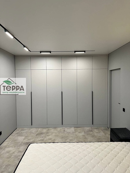 Объявление V1744