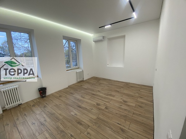 Объявление V1873