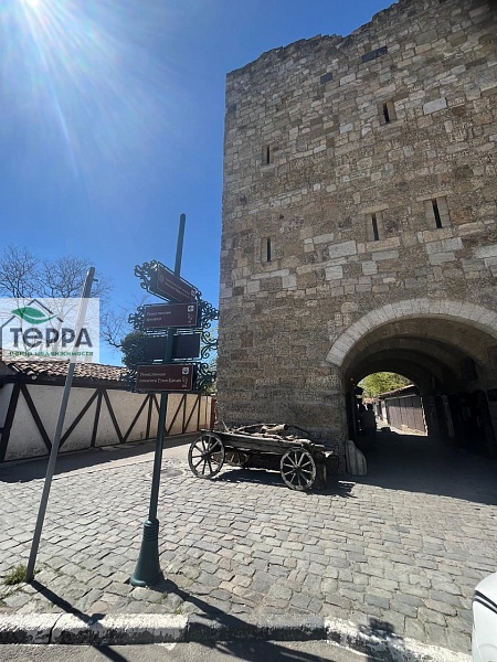 Объявление V1690