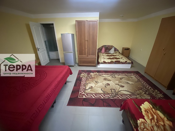 Дом, 800 кв.м.