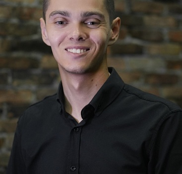 Юрий Демидов