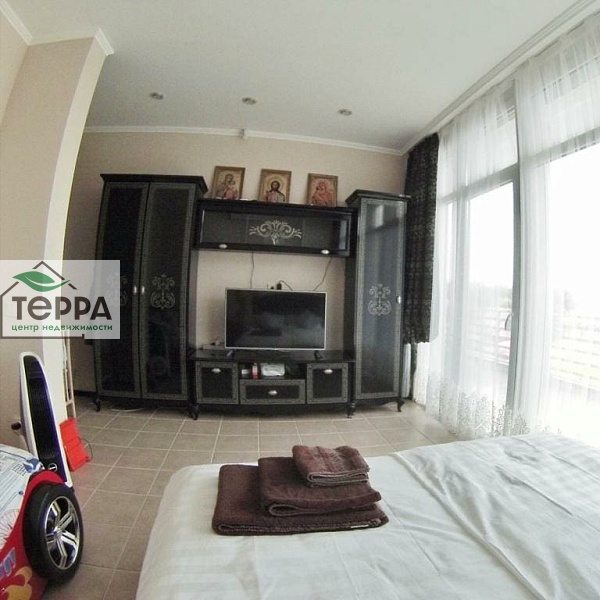 Дом, 220 кв.м., Евпатория, Революции ул., 7к1