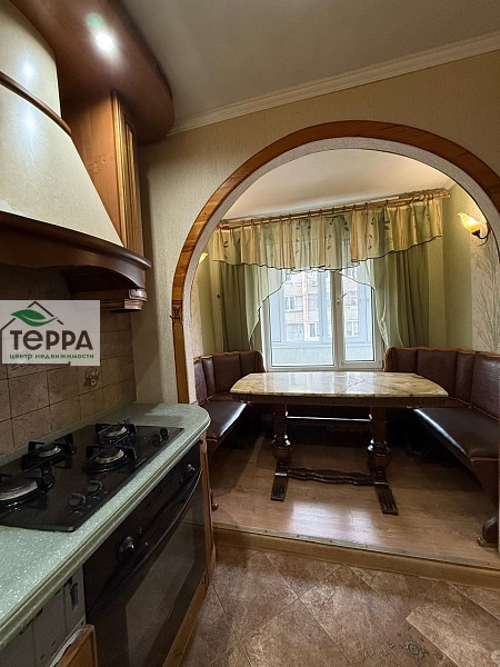 Объявление V1906