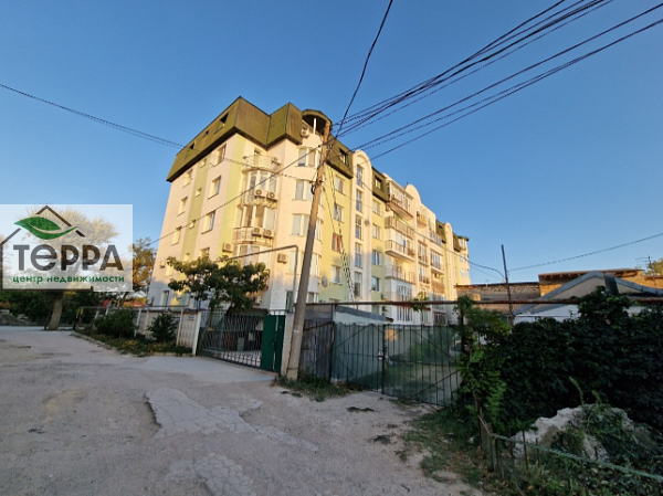 2-к квартира, 80 кв.м.