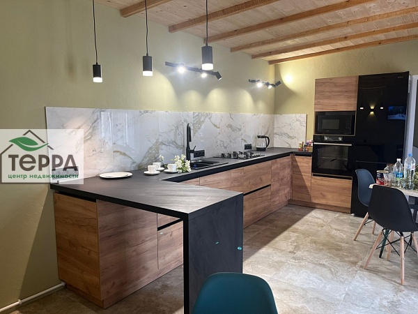 Дача, 180 кв.м., Уютное