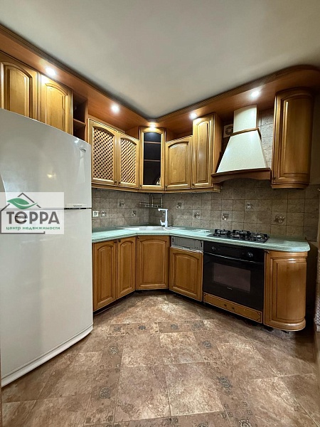 Объявление V1906