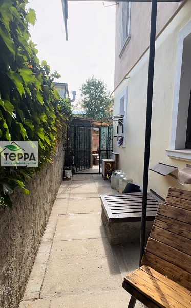 Объявление V1832