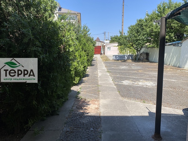 Дом, 800 кв.м.