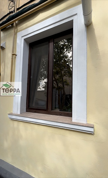 Объявление V1832